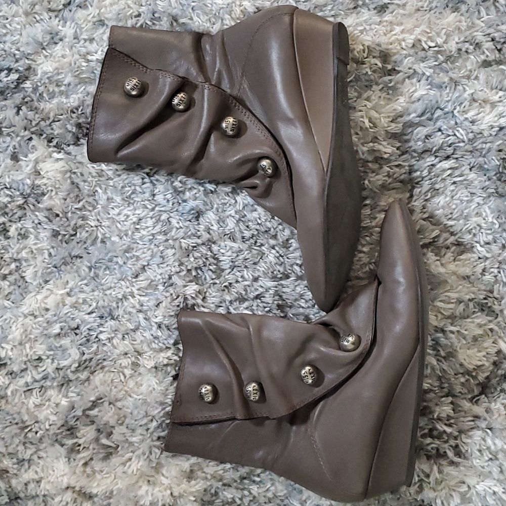 Miss Sixty leather bootie